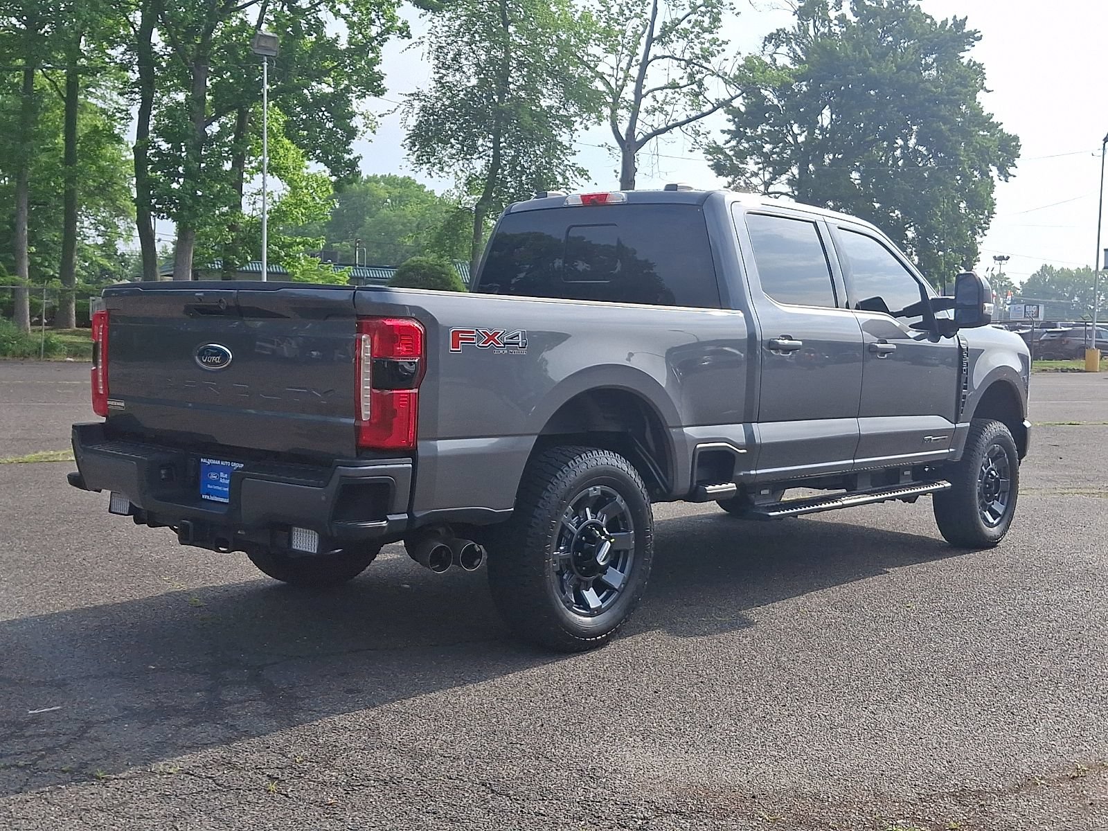 Certified 2023 Ford F350 Lariat w/ Lariat Ultimate Package AWD/4WD image 7