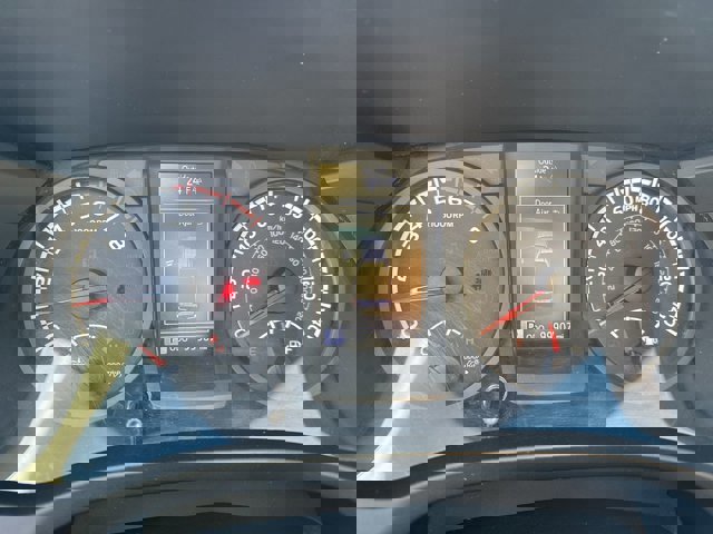 Used 2019 Toyota Tacoma SR image 8