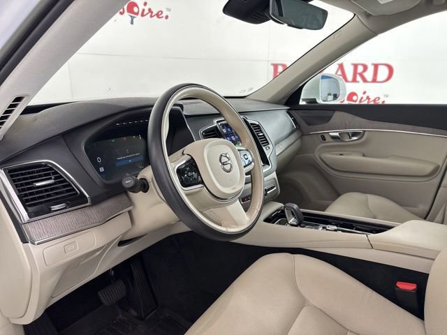 Used 2023 Volvo XC90 B6 Plus w/ Protection Package Premier image 12