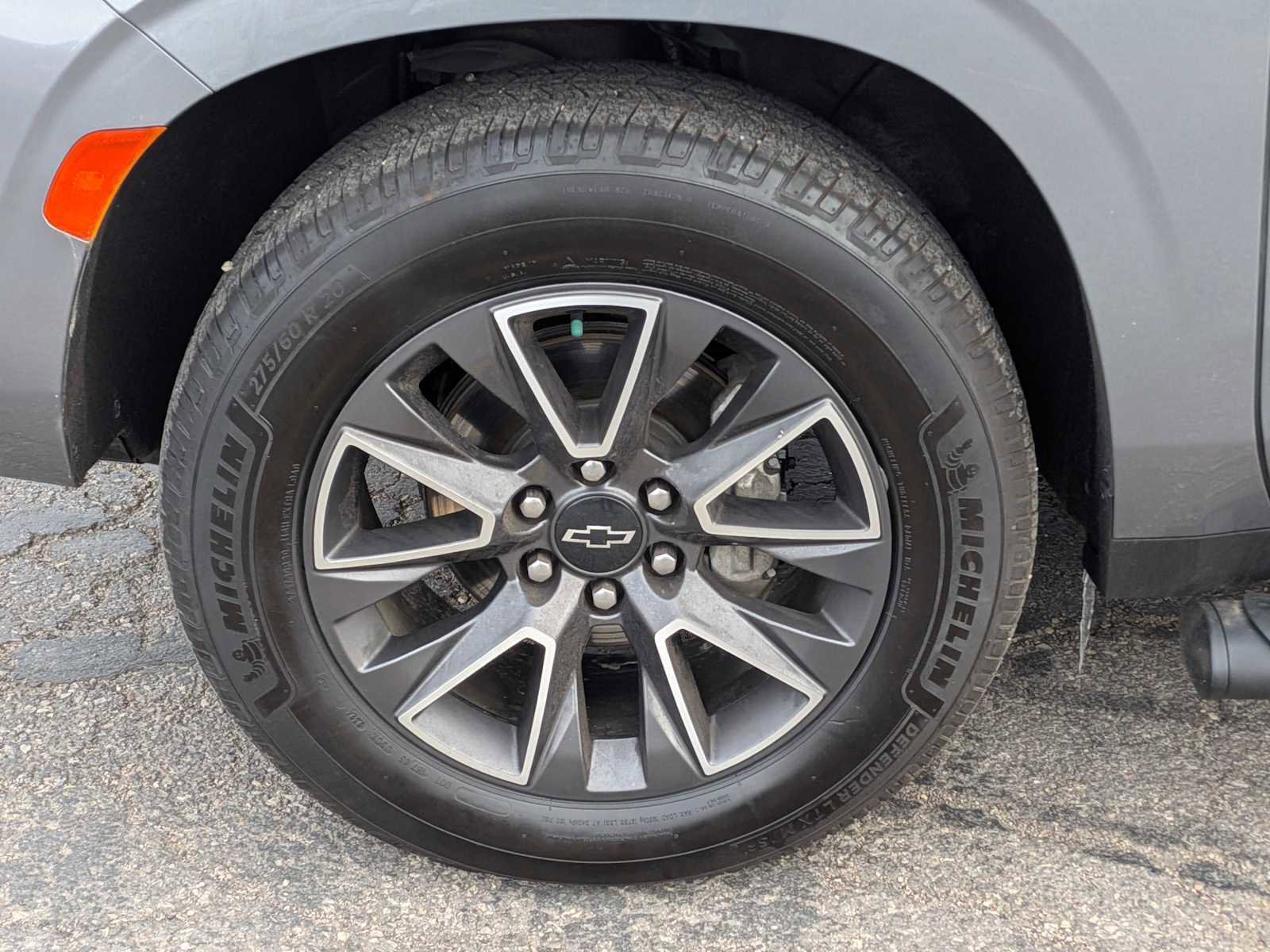 Used 2021 Chevrolet Tahoe Z71 w/ Z71 Off-Road Package image 14