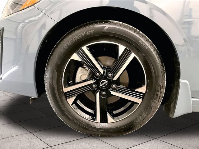 Used 2025 Nissan Sentra SV w/ All-Weather Package FWD image 8