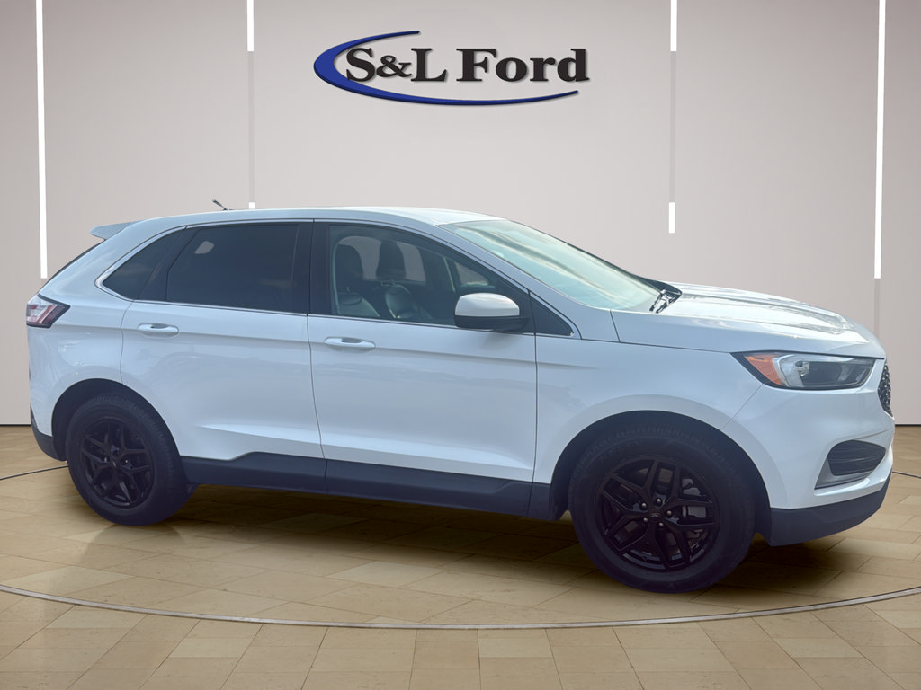 Certified 2024 Ford Edge SEL AWD/4WD image 10