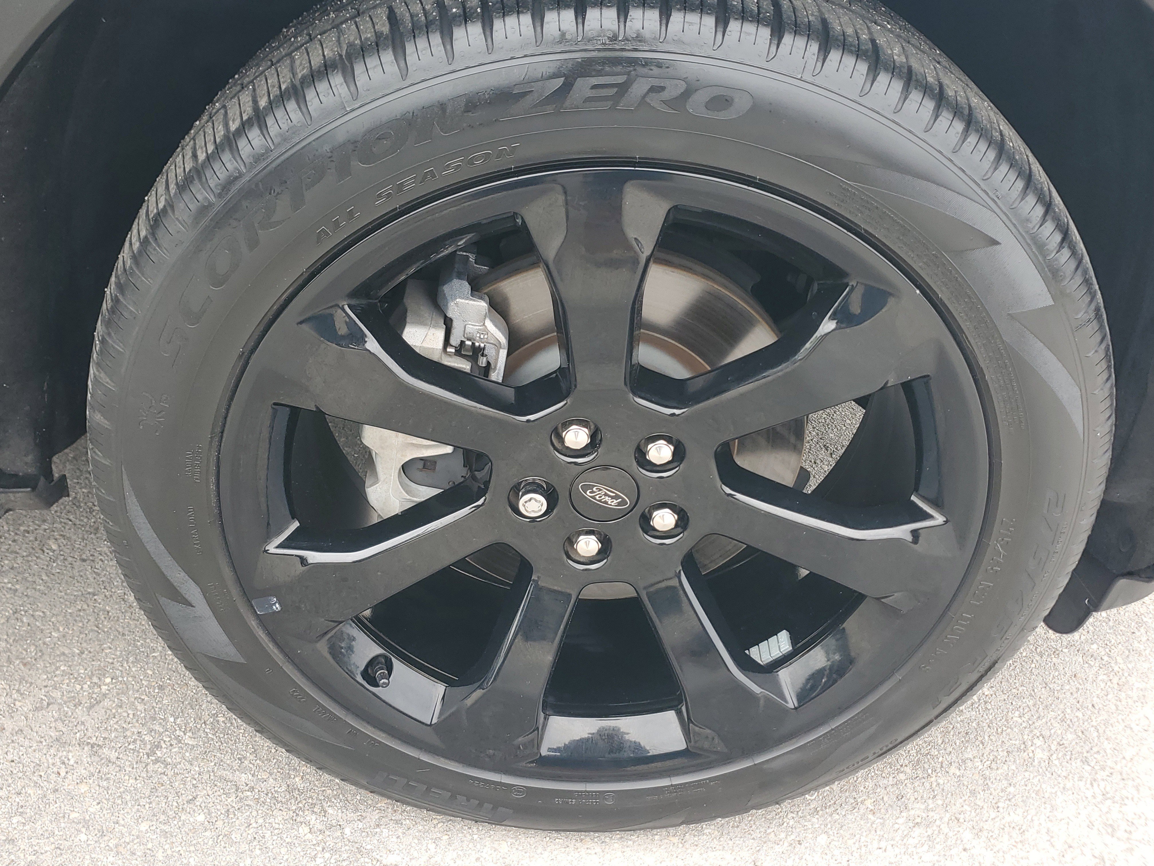 Certified 2023 Ford Explorer ST-Line w/ Class IV Trailer Tow Package image 31