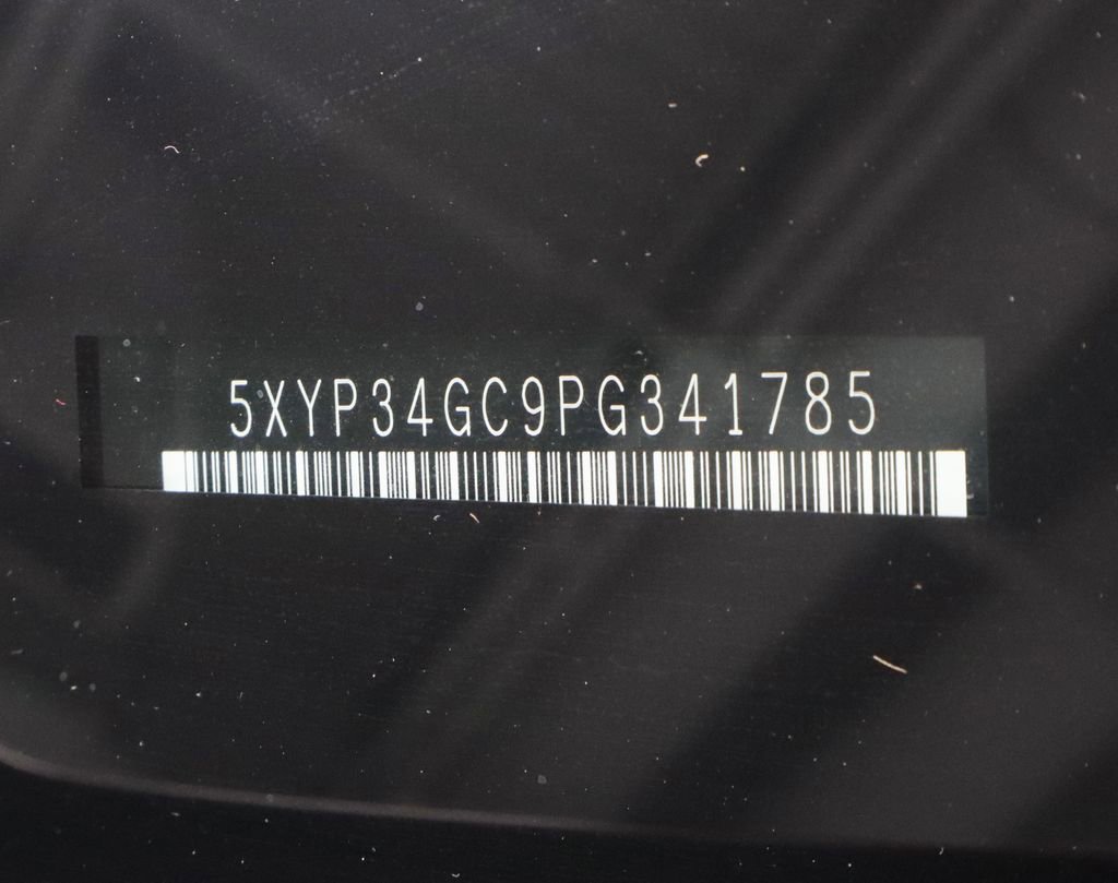 Used 2023 Kia Telluride EX w/ EX Captain's Chair Package FWD image 38