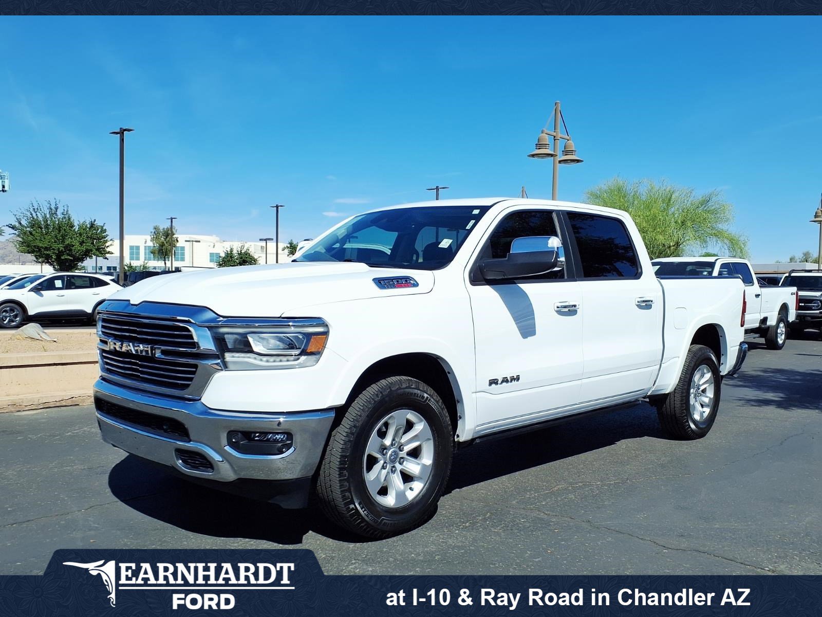 Used 2022 RAM 1500 Laramie AWD/4WD image 1