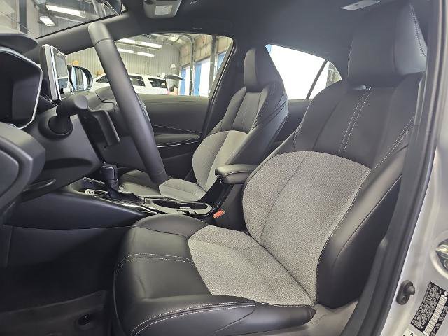 Used 2026 Toyota Corolla XSE FWD image 14
