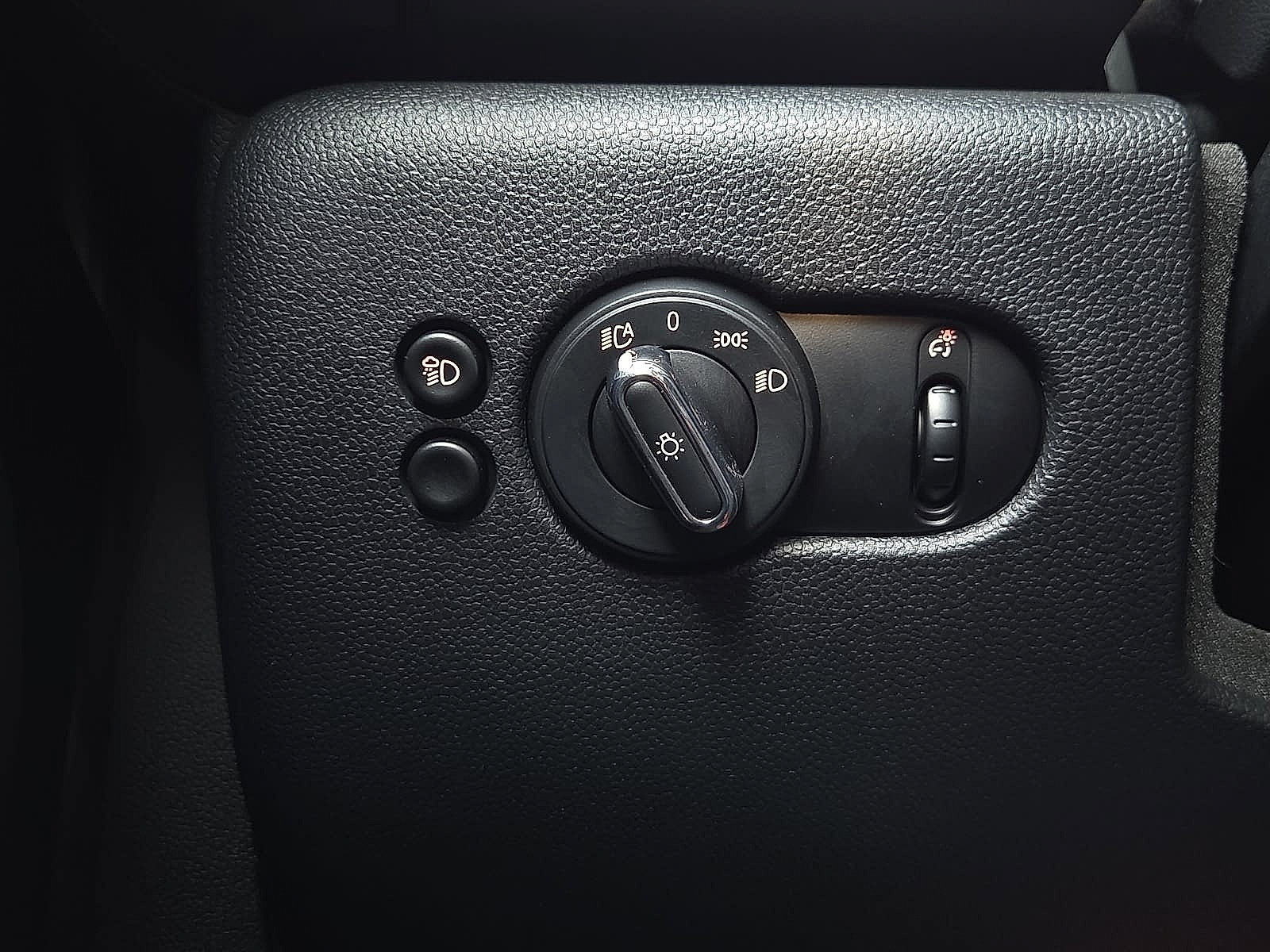 Used 2023 MINI Cooper S FWD image 22