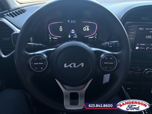 Used 2023 Kia Soul LX FWD image 12