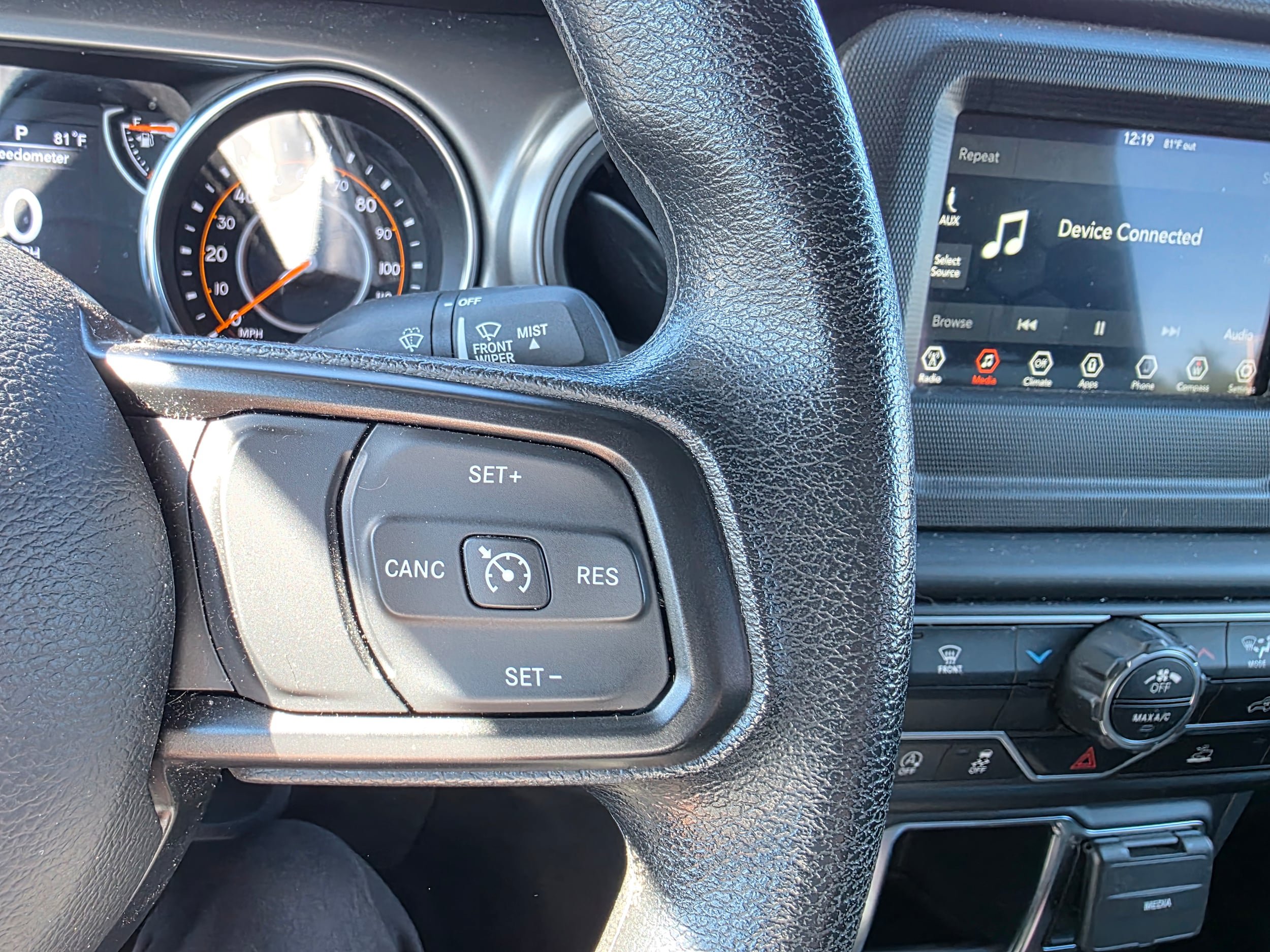 Used 2023 Jeep Wrangler Sport AWD/4WD image 14