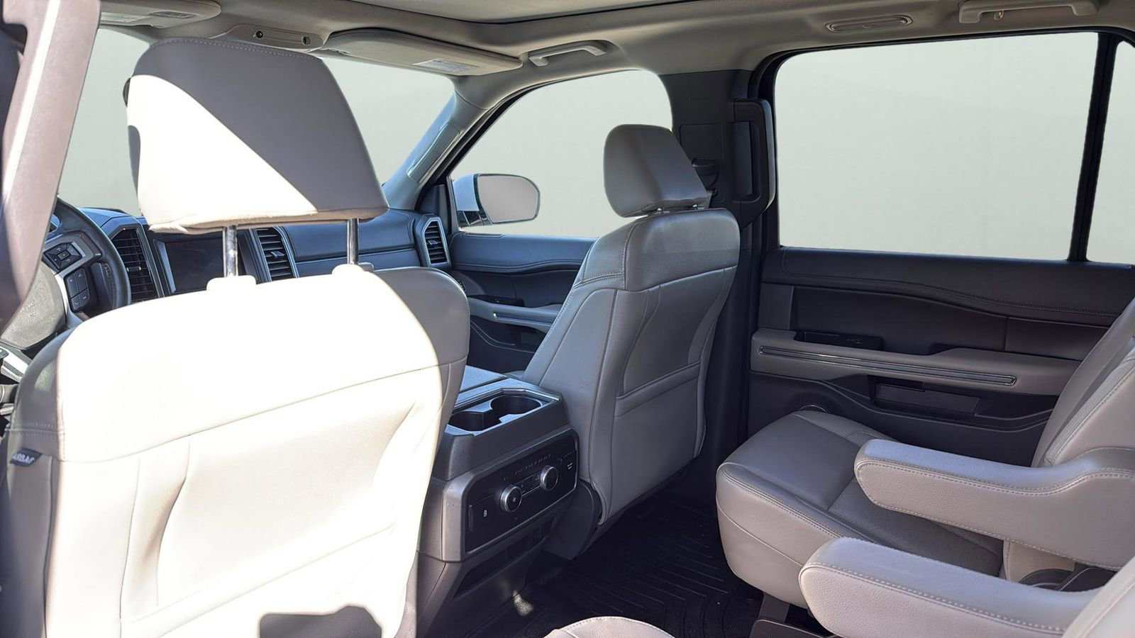 Certified 2021 Ford Expedition XLT image 29