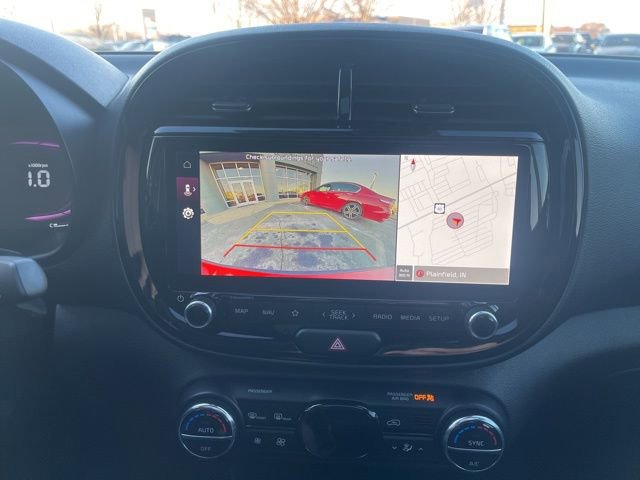 Used 2023 Kia Soul EX image 23