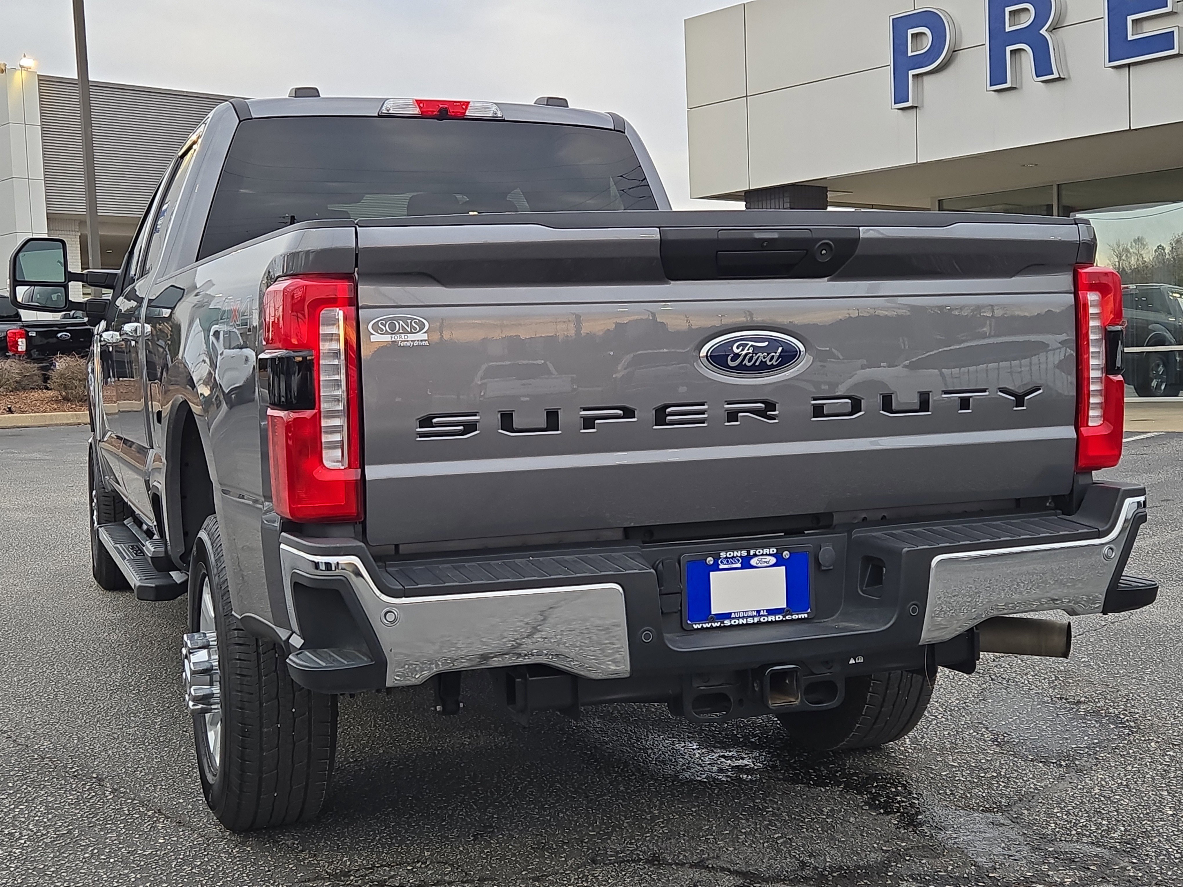 Certified 2024 Ford F350 XLT w/ 360-Degree Camera Package image 7