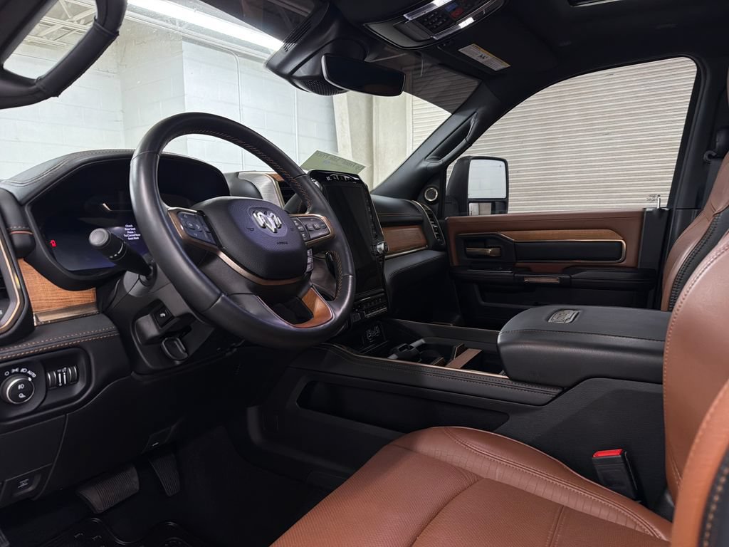 Used 2024 RAM 2500 Limited w/ Safety Group AWD/4WD image 7
