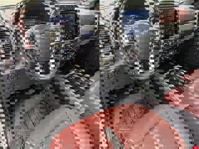 Certified 2022 Ford F250 Platinum w/ FX4 Off-Road Package image 10