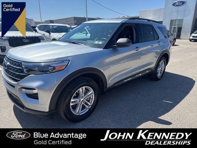 Certified 2022 Ford Explorer XLT w/ Equipment Group 202A AWD/4WD image 1