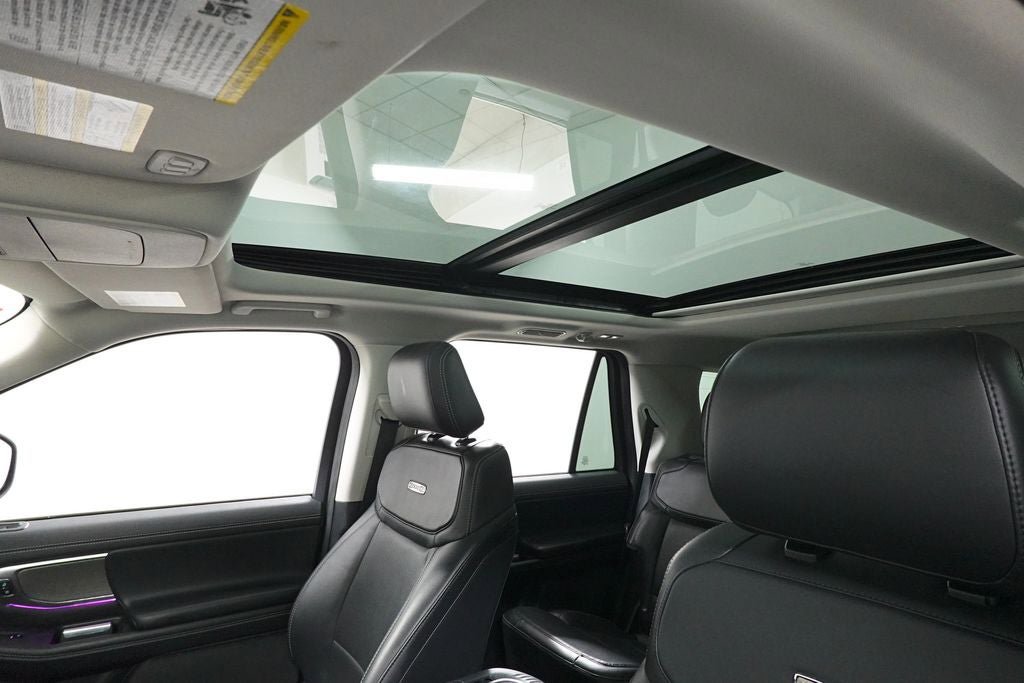Certified 2025 Ford Expedition Platinum AWD/4WD image 26