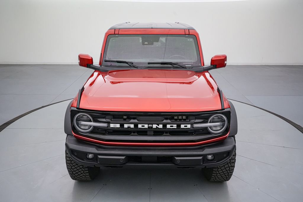 Certified 2022 Ford Bronco Outer Banks w/ Sasquatch Package AWD/4WD image 10