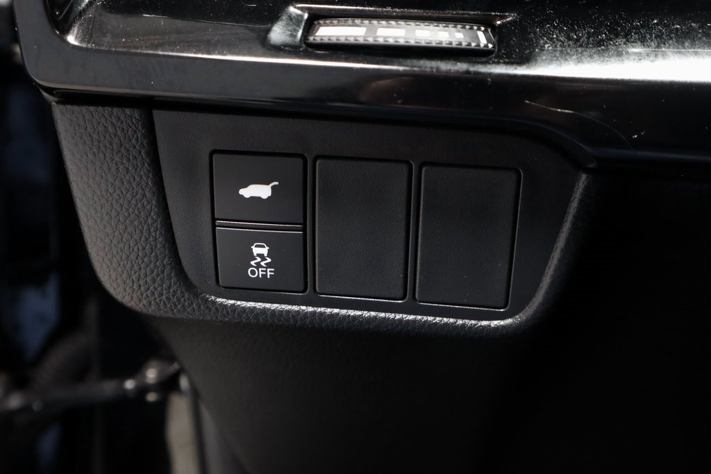 Used 2025 Honda CR-V Sport Touring image 30