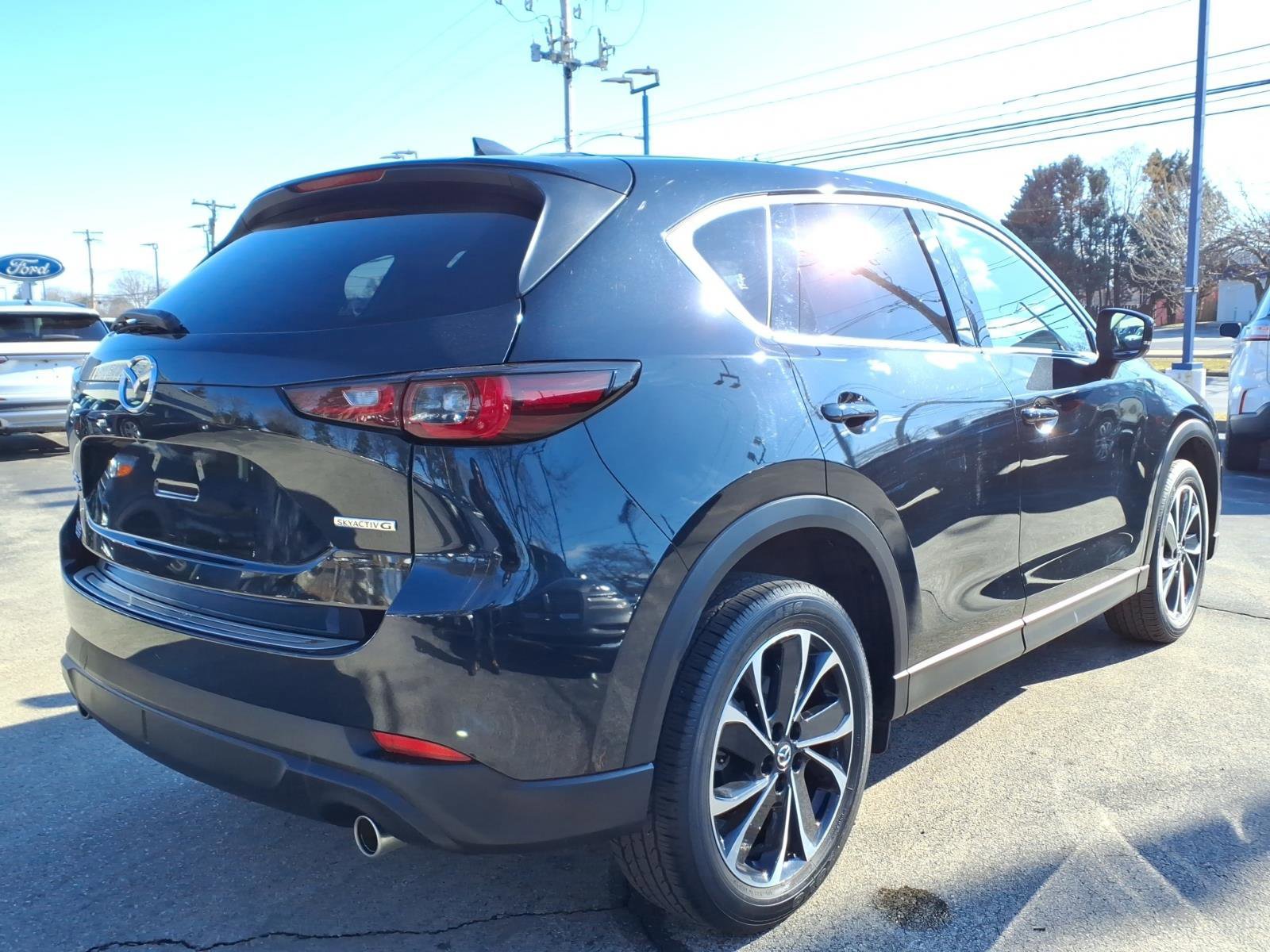 Used 2023 MAZDA CX-5 AWD 2.5 S w/ Premium Plus Pkg image 5