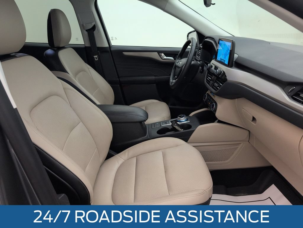 Certified 2022 Ford Escape SEL AWD/4WD image 15