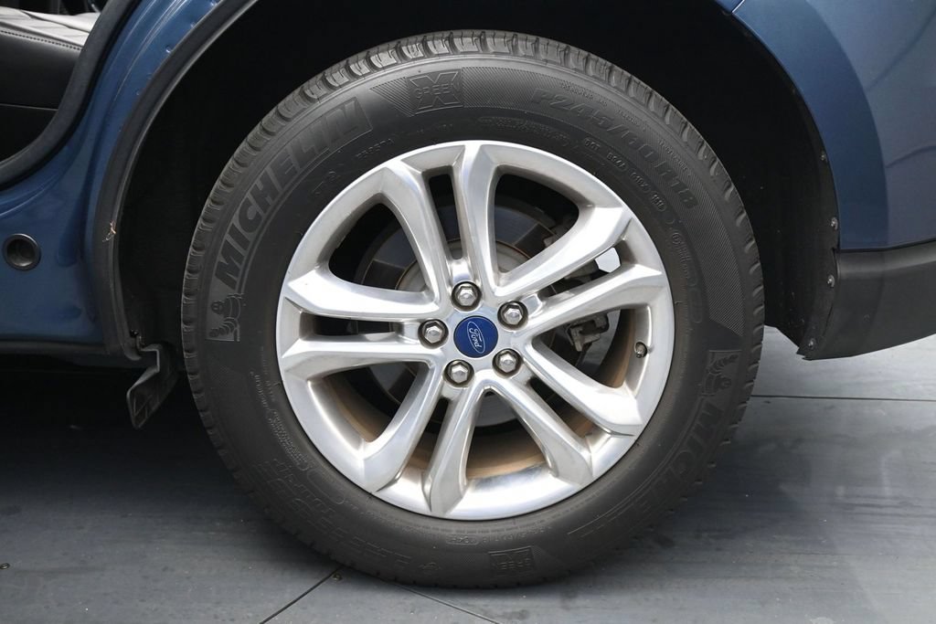 Certified 2018 Ford Edge SEL w/ Equipment Group 201A FWD image 25