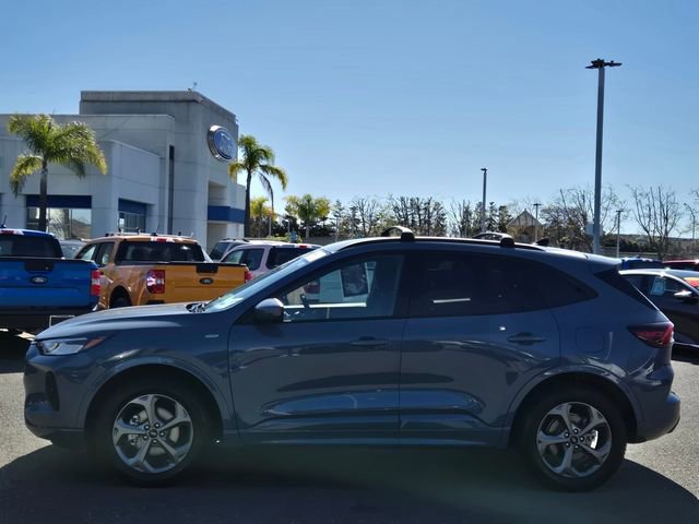 Certified 2023 Ford Escape ST-Line Select image 6