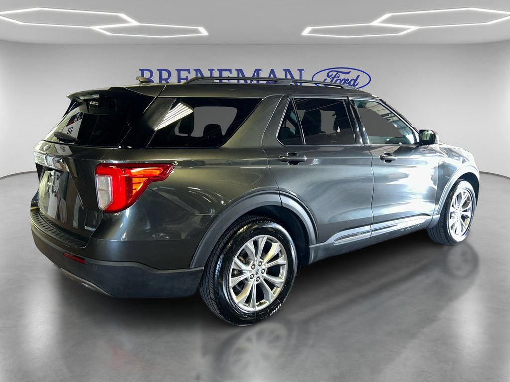 Certified 2020 Ford Explorer XLT w/ Equipment Group 202A AWD/4WD image 6