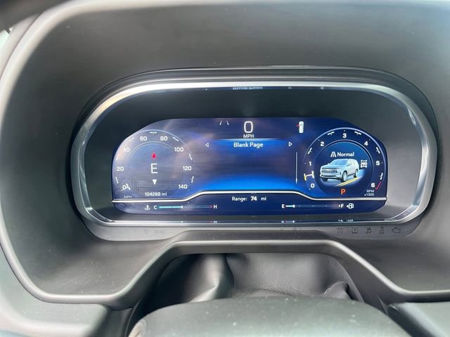 Used 2024 Chevrolet Suburban LT AWD/4WD image 19