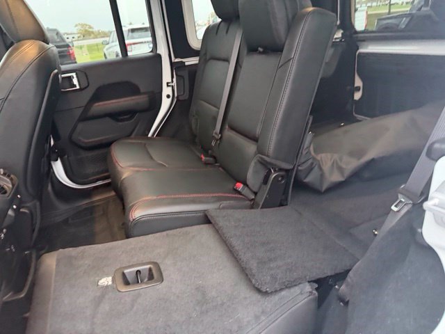 Used 2026 Jeep Wrangler Unlimited Rubicon AWD/4WD image 43