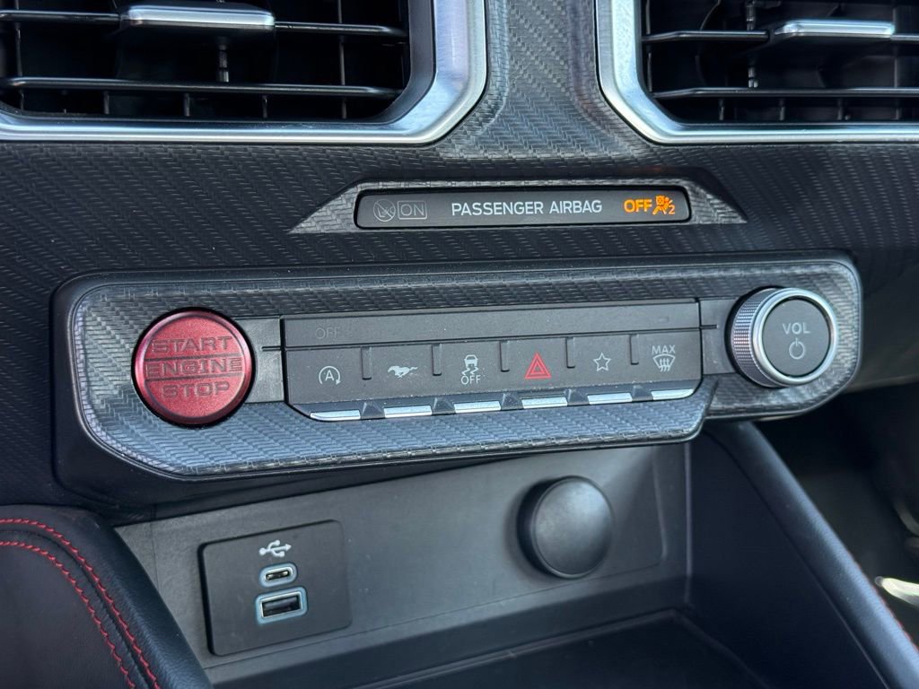 Certified 2025 Ford Mustang GT Premium image 11