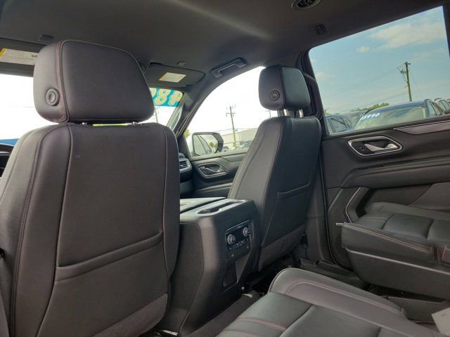 Used 2022 Chevrolet Tahoe RST w/ Luxury Package RWD image 16