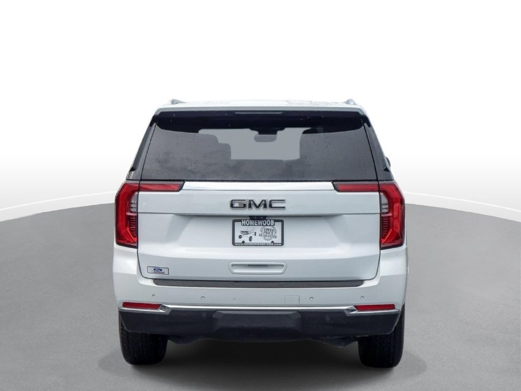 Used 2025 GMC Yukon Elevation w/ Elevation Premium Package AWD/4WD image 7