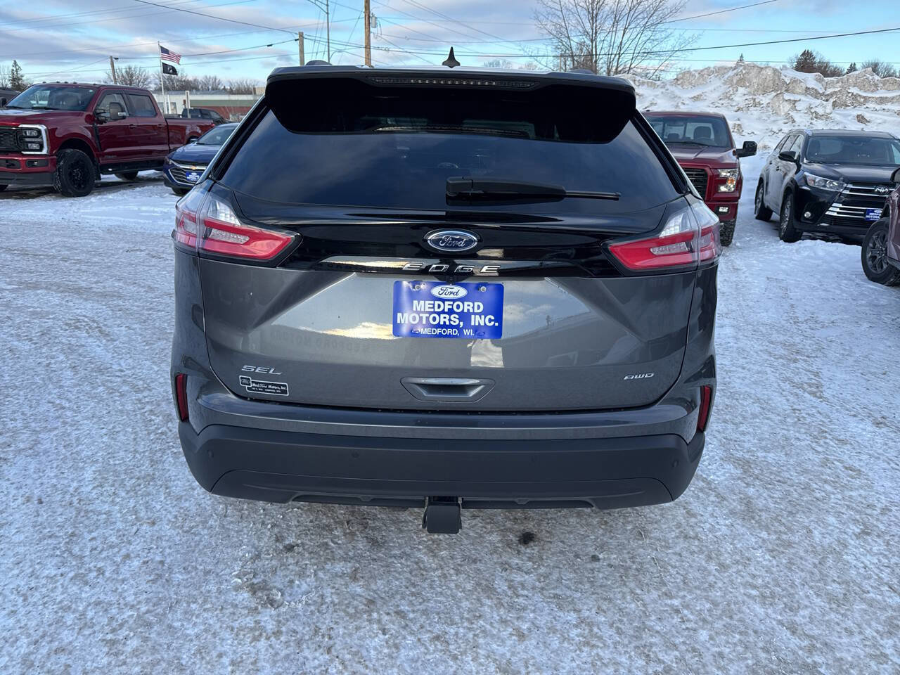 Certified 2022 Ford Edge SEL w/ Sport Appearance Package image 5