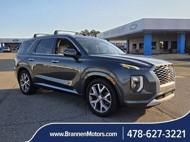 Used 2022 Hyundai Palisade Limited w/ Cargo Package