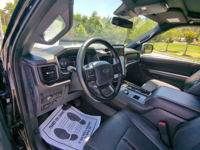 Certified 2022 Ford Expedition Platinum RWD image 17