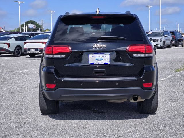 Used 2021 Jeep Grand Cherokee Freedom Edition RWD image 6