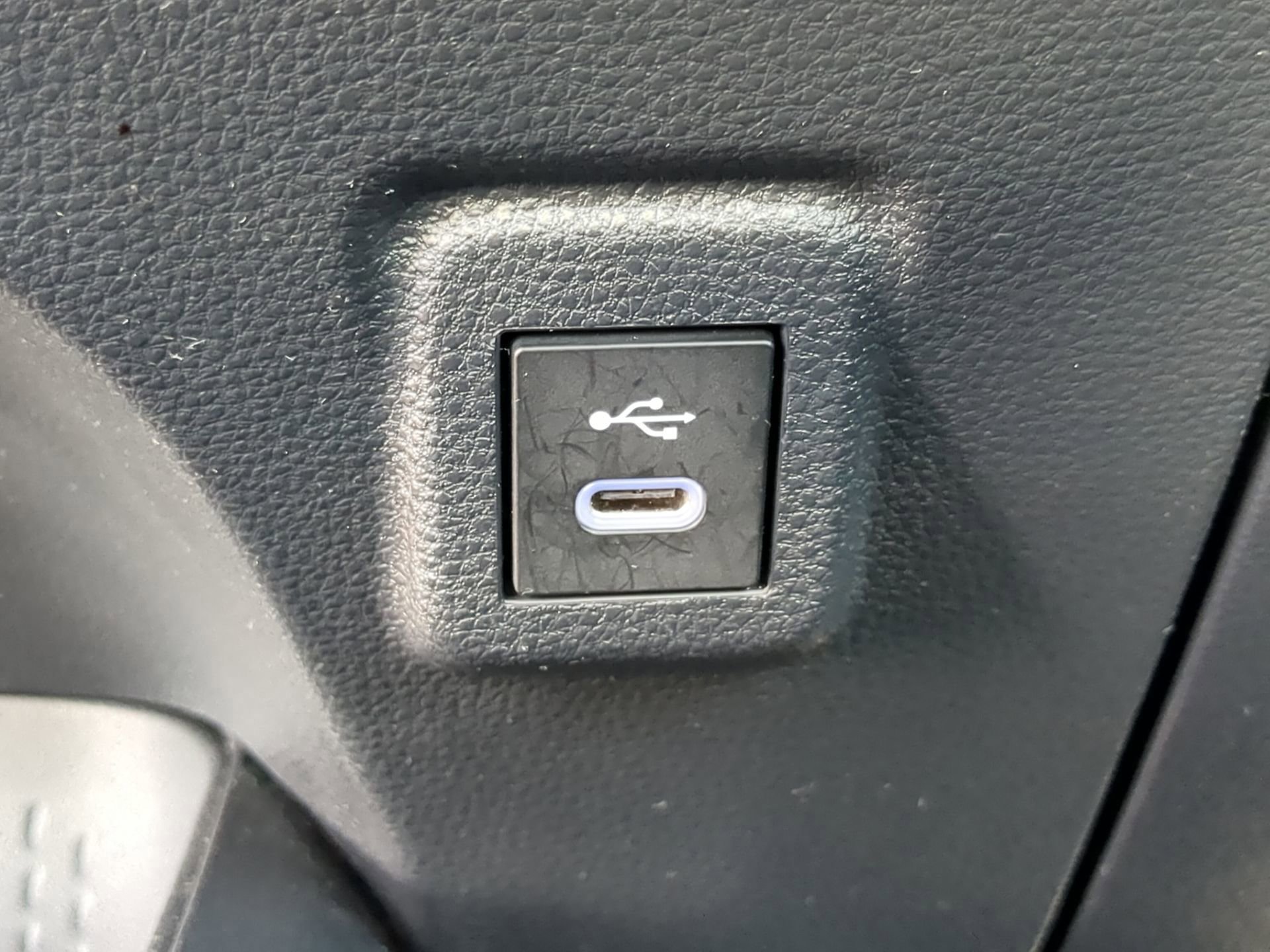 Used 2024 Toyota Corolla LE image 50