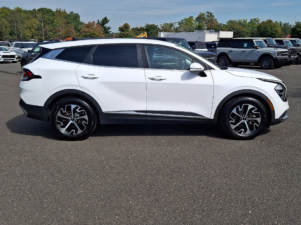 Used 2023 Kia Sportage EX FWD image 10