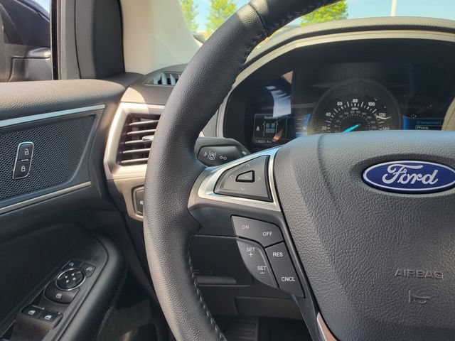 Certified 2024 Ford Edge SEL w/ Convenience Package AWD/4WD image 13