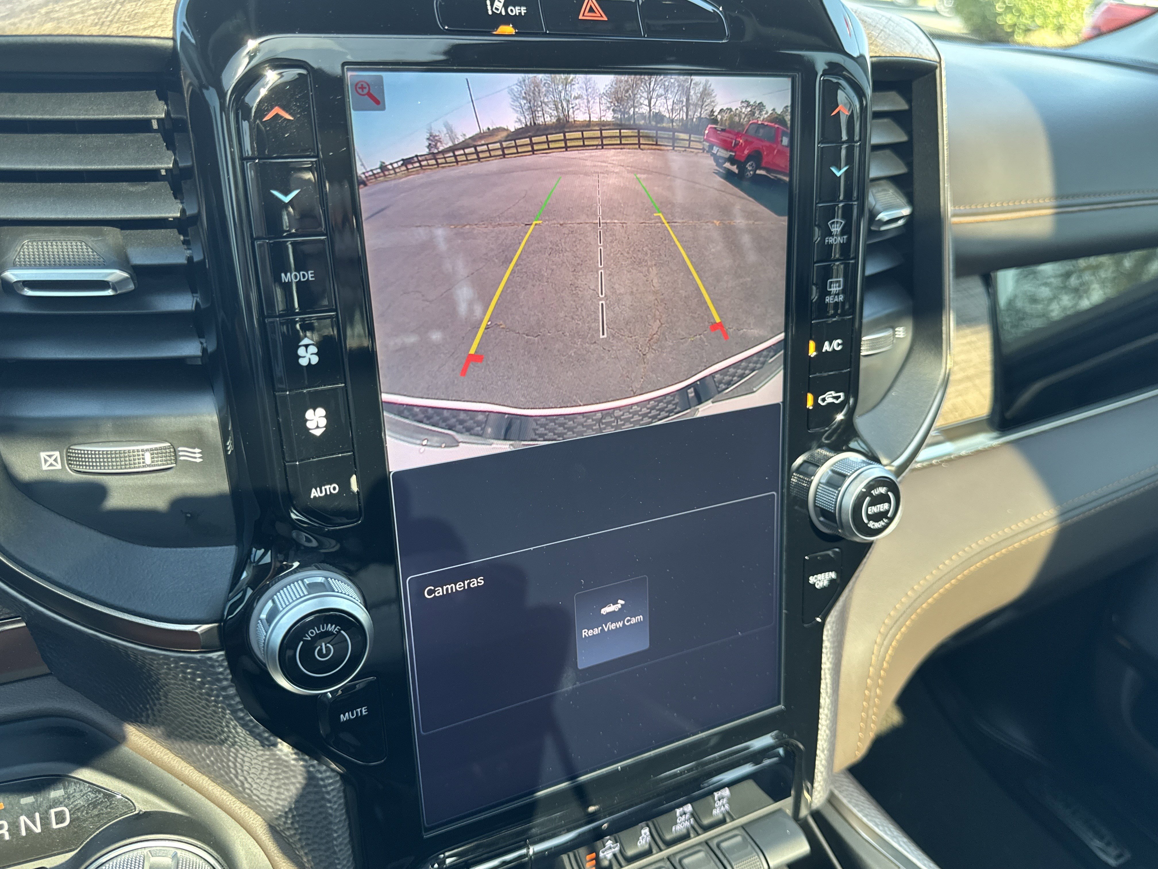 Used 2025 RAM 1500 Limited image 30