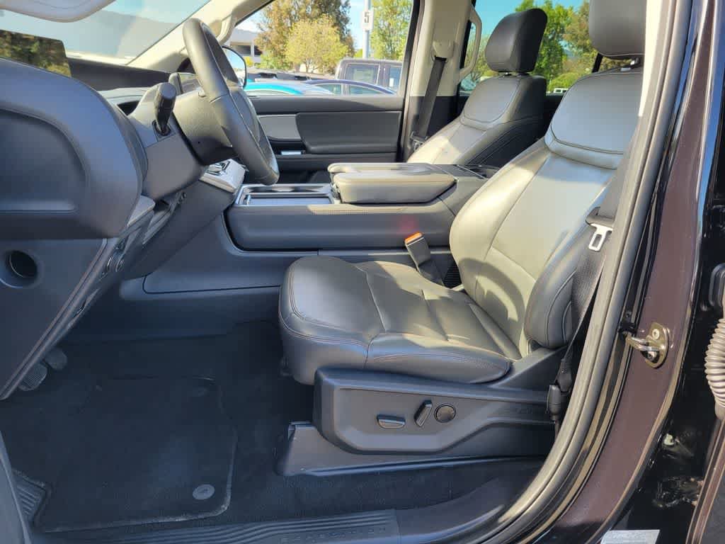 Certified 2025 Ford Expedition Max Active AWD/4WD image 12
