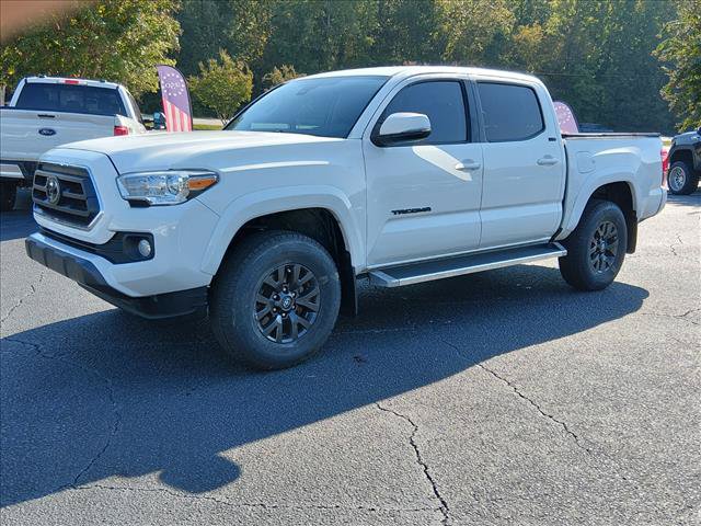 Used 2022 Toyota Tacoma SR5 w/ Technology Package RWD image 8