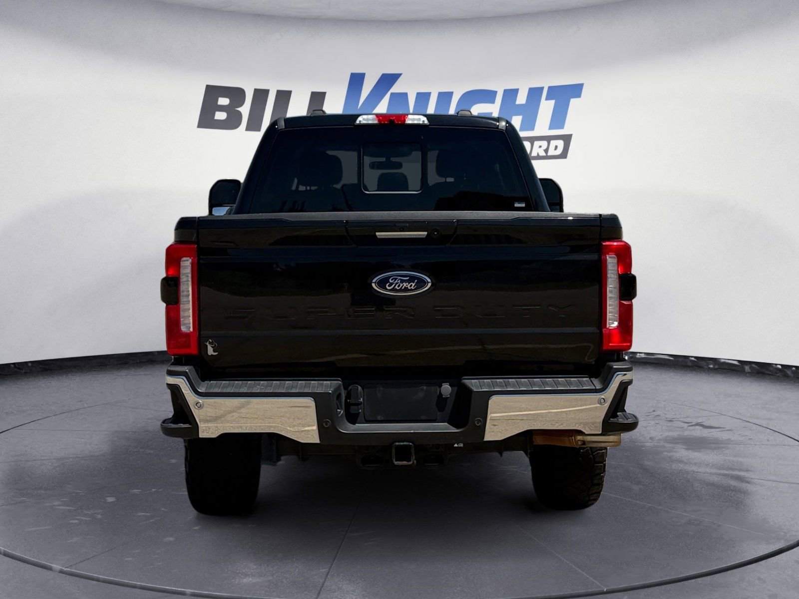 Certified 2023 Ford F250 Lariat w/ Lariat Ultimate Package AWD/4WD image 4