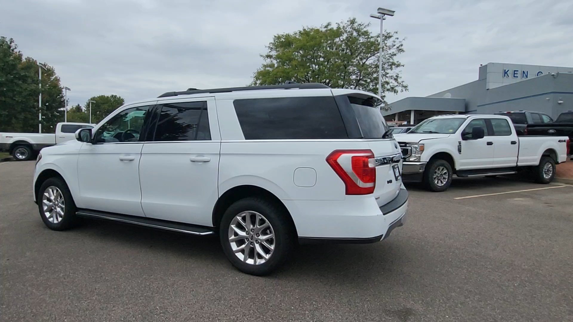 Certified 2021 Ford Expedition Max XLT AWD/4WD image 5
