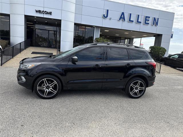 Certified 2019 Ford Escape SEL image 2