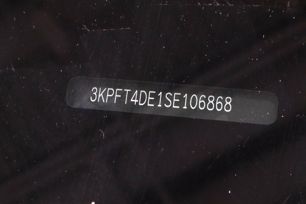 Used 2025 Kia K4 LXS image 34