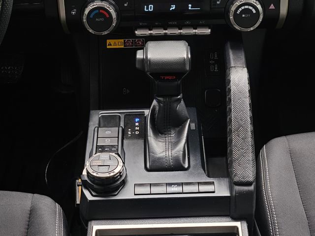 Used 2024 Toyota Tacoma TRD Off-Road w/ TRD Off Road Upgrade Package AWD/4WD image 24