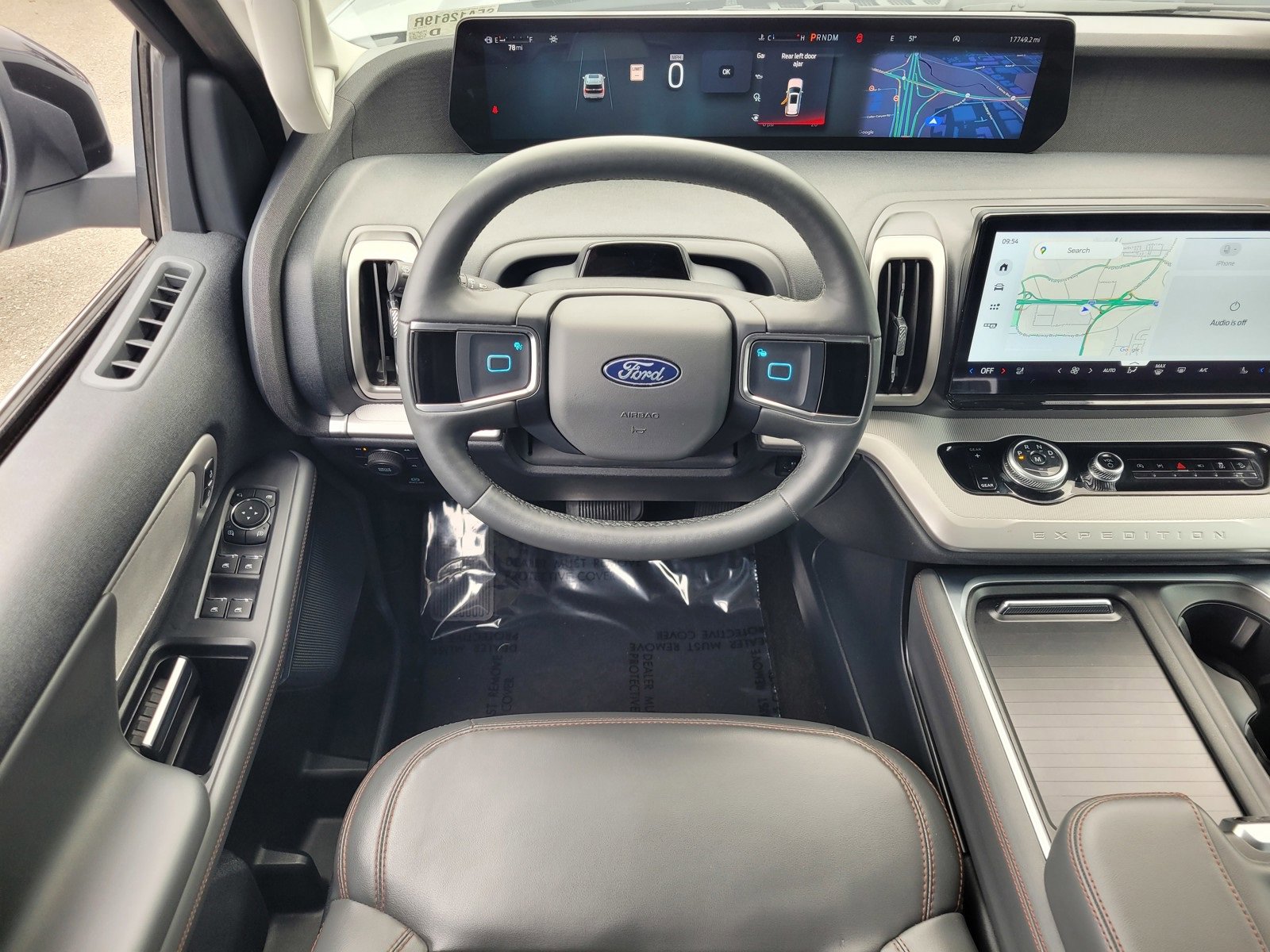 Certified 2025 Ford Expedition Active image 12