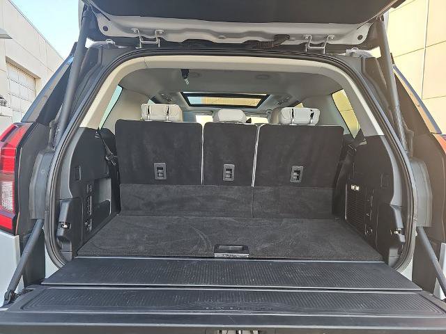 Certified 2025 Ford Expedition Platinum w/ Driver's Package AWD/4WD image 12