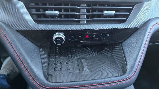 Certified 2025 Ford Explorer ST-Line w/ Premium Package image 35